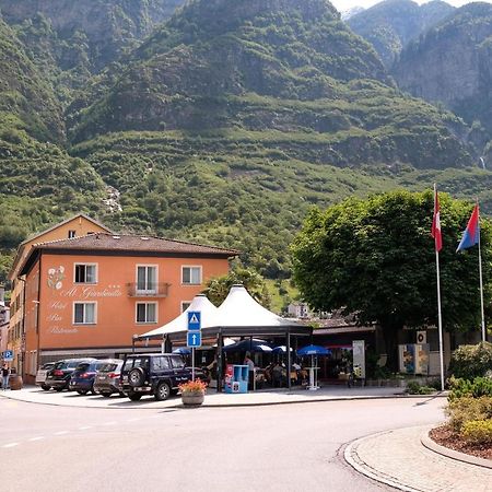 Al Giardinetto Hotell Biasca Exteriör bild