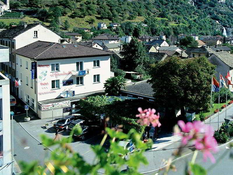 Al Giardinetto Hotell Biasca Exteriör bild