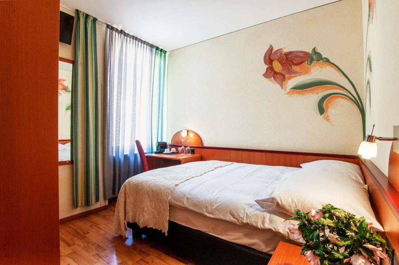 Al Giardinetto Hotell Biasca Exteriör bild