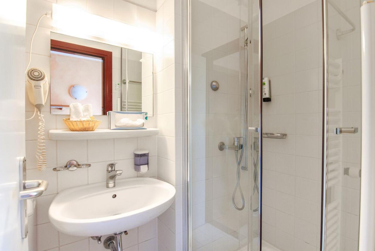 Al Giardinetto Hotell Biasca Exteriör bild