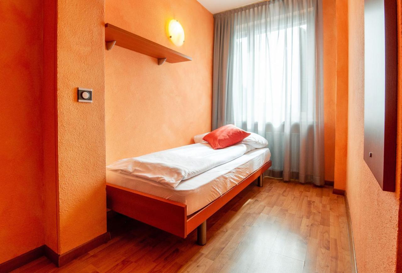 Al Giardinetto Hotell Biasca Exteriör bild