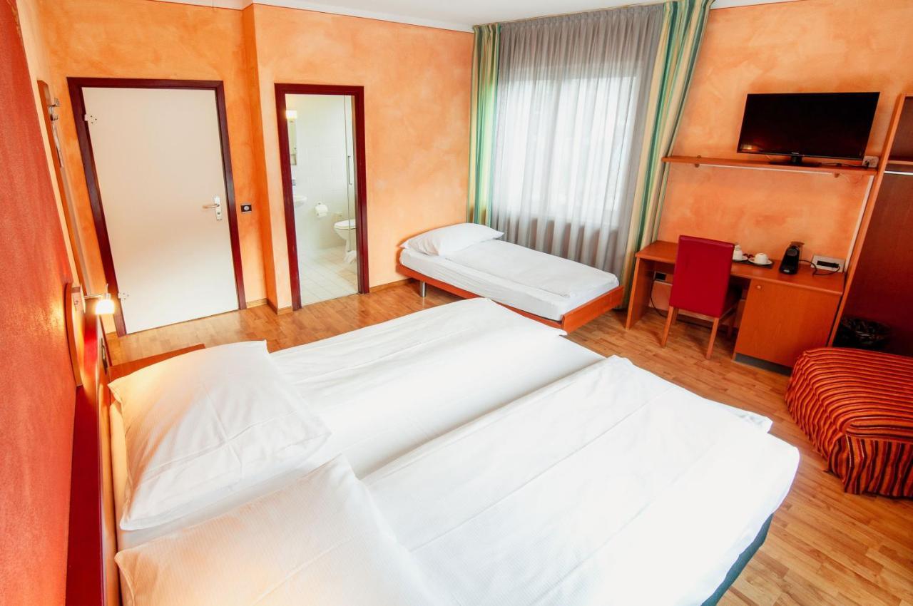 Al Giardinetto Hotell Biasca Exteriör bild